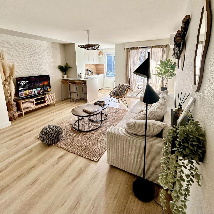 Modern 1 Bdr + Balcony + Free Parking + Ac + Pool Lägenhet L'Isle-d'Abeau Exteriör bild